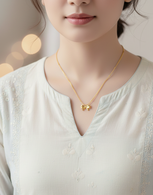 Bow Pendant Necklace