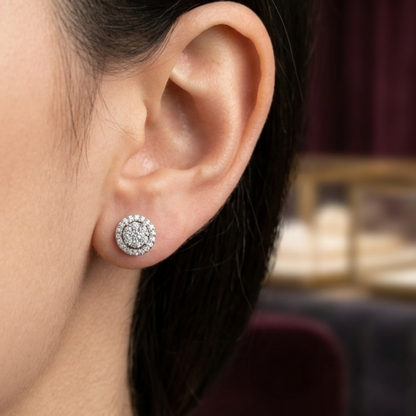 Round Diamond Studs