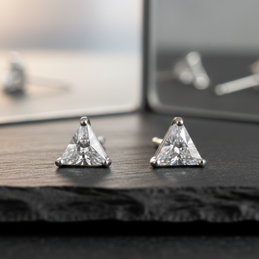 Medium Triangle Solitaire Studs