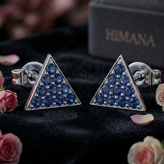 A geometric Triangle Studs