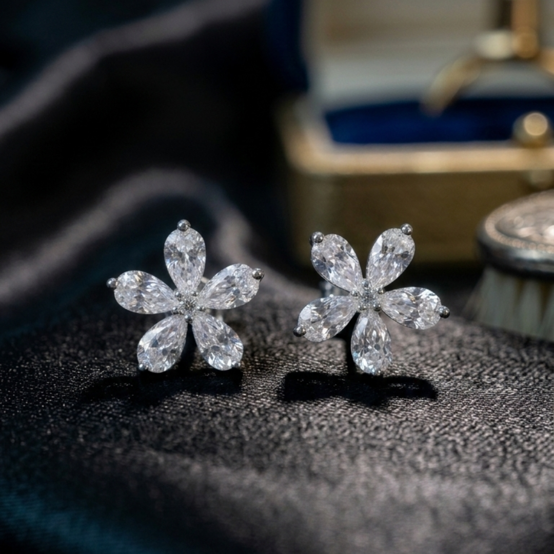 Himalayan Jasmine Studs