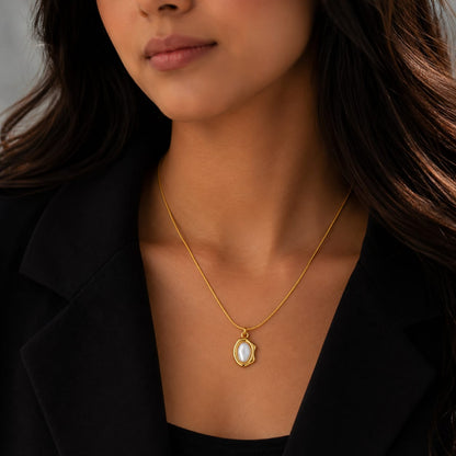 Molten Pearl Necklace