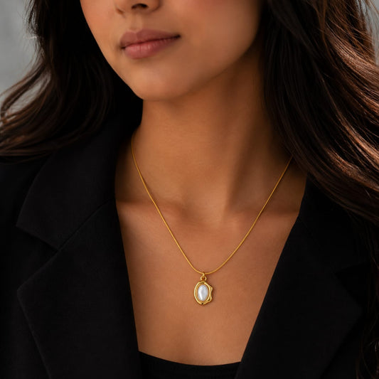 Molten Pearl Necklace