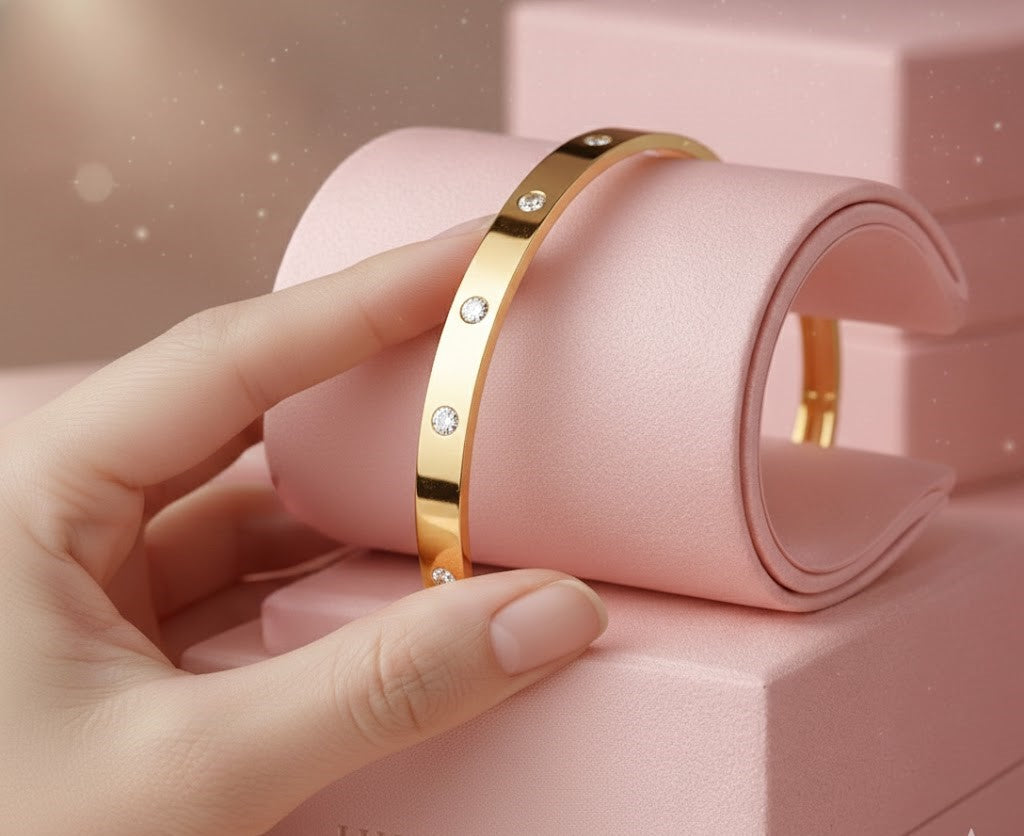 Crystal Love Gold Bracelet